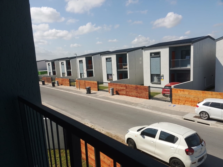 To Let 3 Bedroom Property for Rent in Belhar Western Cape